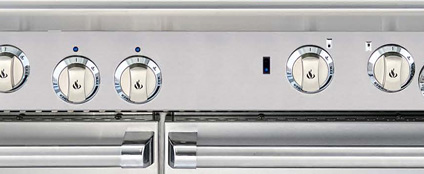 Solid metal knobs on the American Range Cuisine Series Range